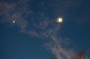 Mond, Venus, Wolkenschleier